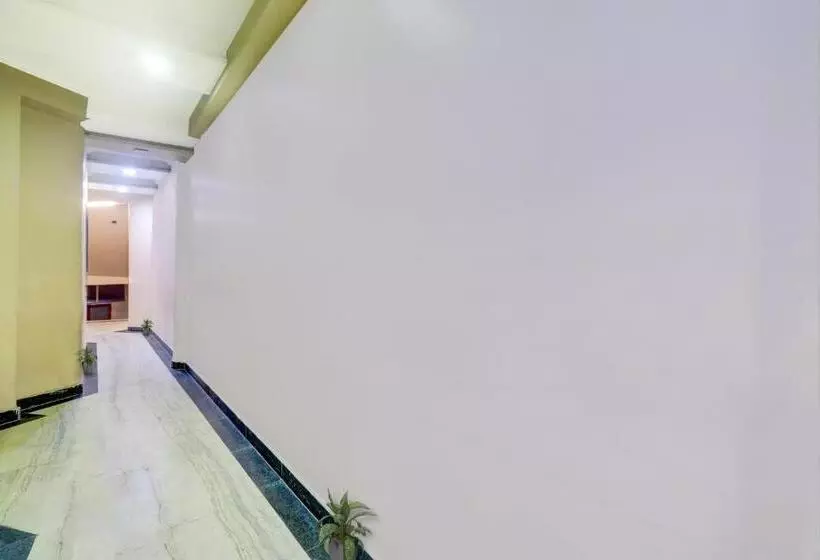 هتل Townhouse Asa Agra