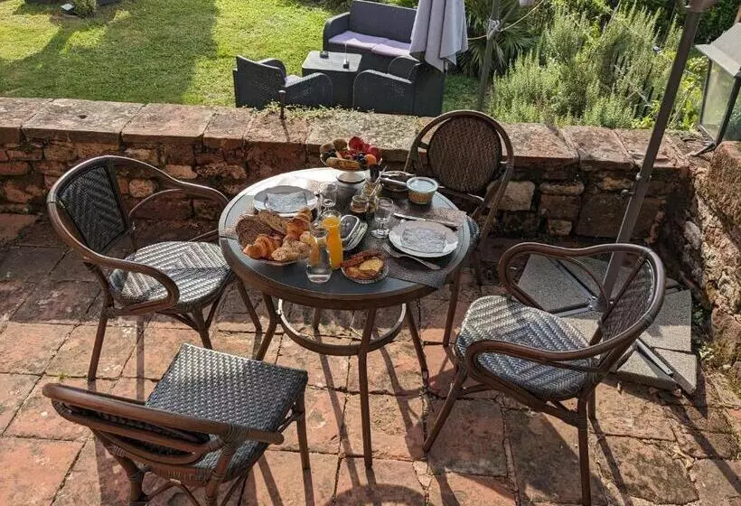 ペンション Château De Vassinhac Chambres D Hôtes Collonges La Rouge