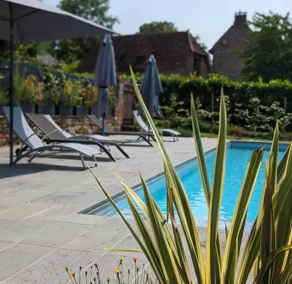 ペンション Château De Vassinhac Chambres D Hôtes Collonges La Rouge