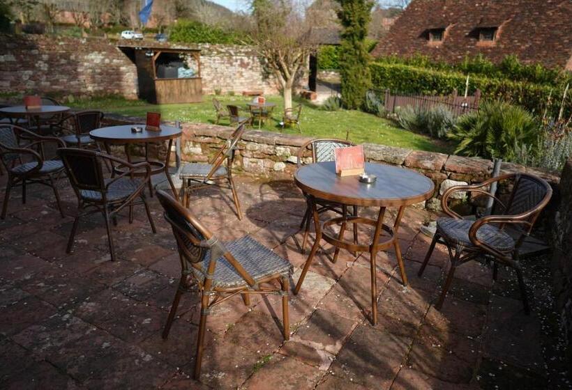 Пансион Château De Vassinhac Chambres D Hôtes Collonges La Rouge