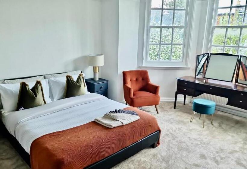 بنسيون The Vicarage Tooting, Sw17