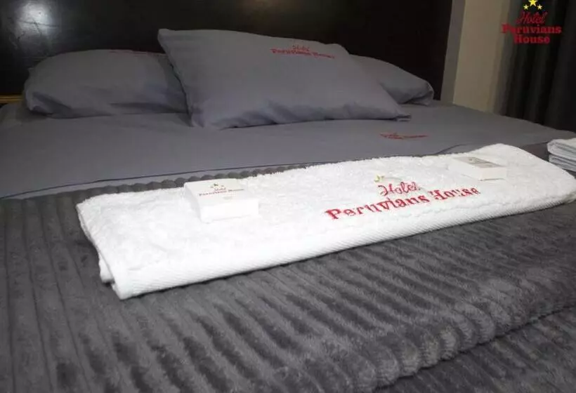 ホテル Peruvians House