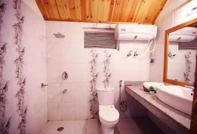 ホテル The Cedar Cottages Manali