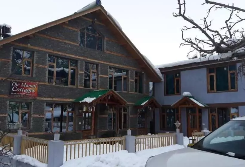 ホテル The Cedar Cottages Manali