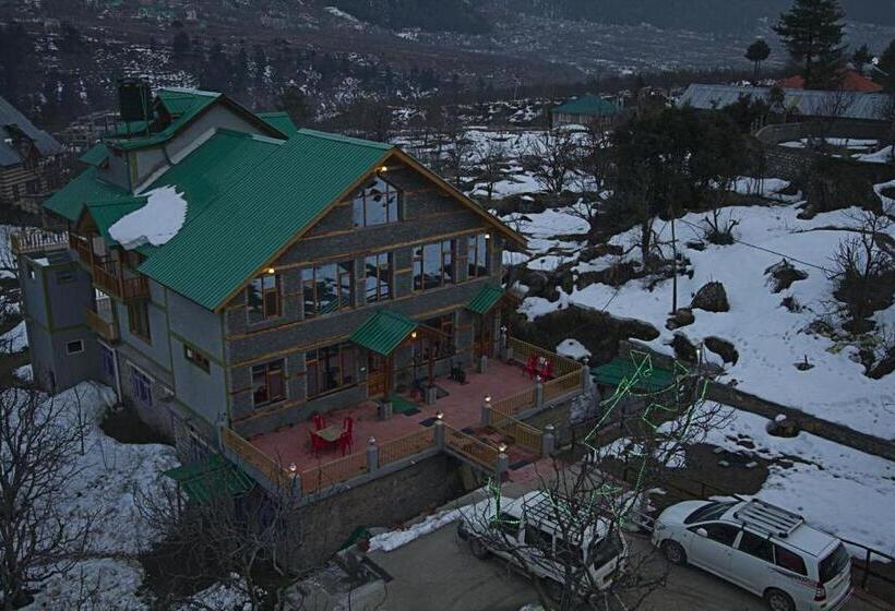 호텔 The Cedar Cottages Manali