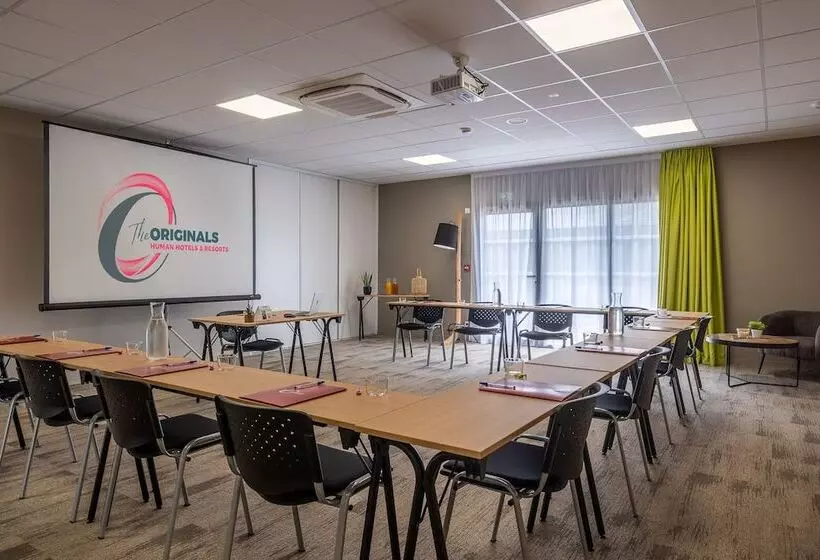 ホテル The Originals City, Relais D Estillac, Agen Sud