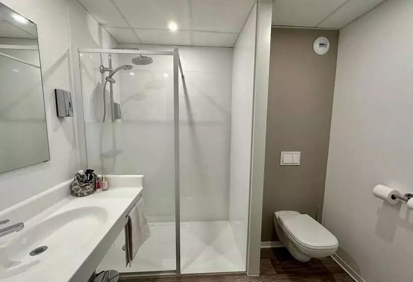 ホテル The Originals City, Relais D Estillac, Agen Sud