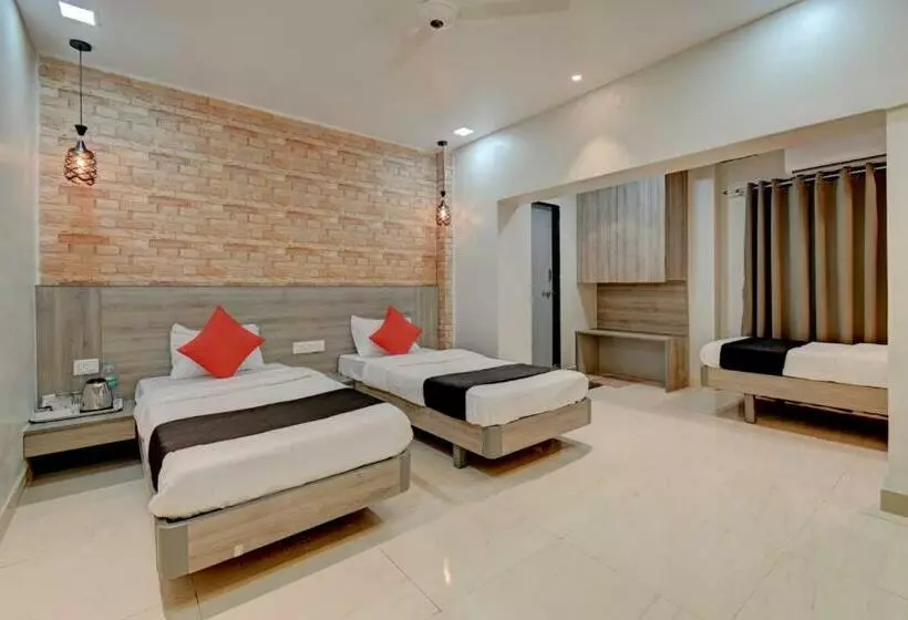 Hotel Vikrant