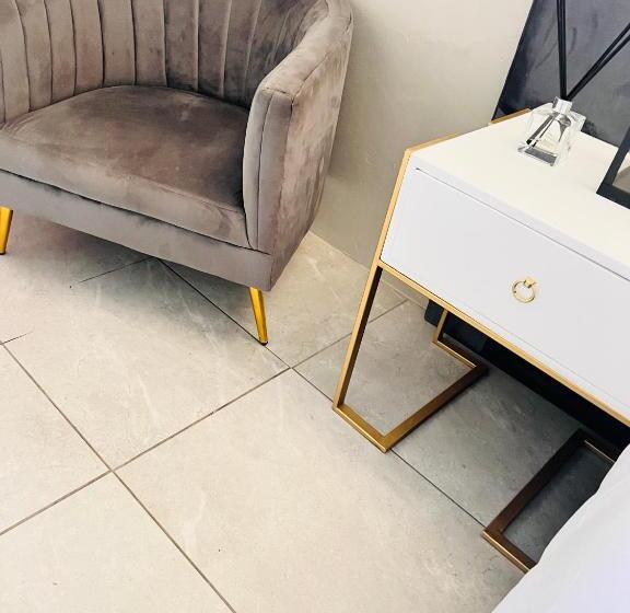 پانسیون Signature Boutique Guesthouse