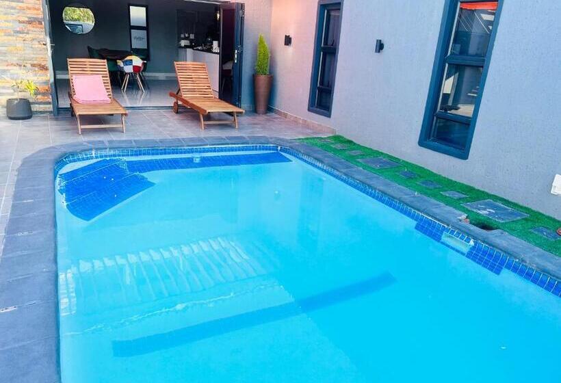 پانسیون Signature Boutique Guesthouse