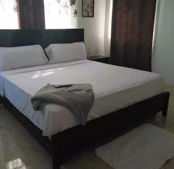 پانسیون Splendid Sensation