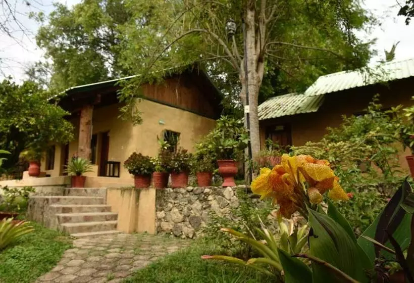 Retkeilymaja Cabañas Sierra Gorda
