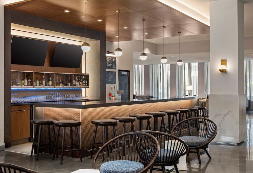 Otel Courtyard By Marriott St Paul Downtown