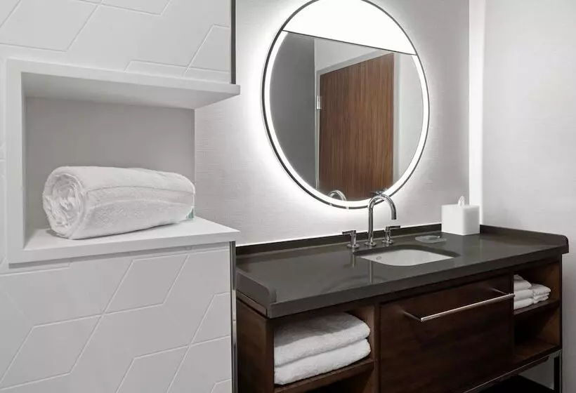 Hotelli Courtyard By Marriott St Paul Downtown