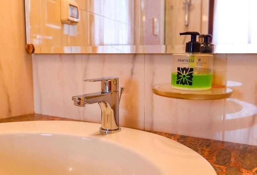 پانسیون 47, Vittorio Veneto