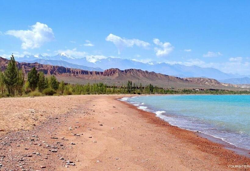 پانسیون Anar Guest House