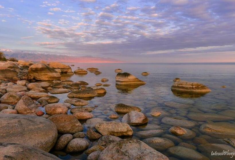 پانسیون Anar Guest House