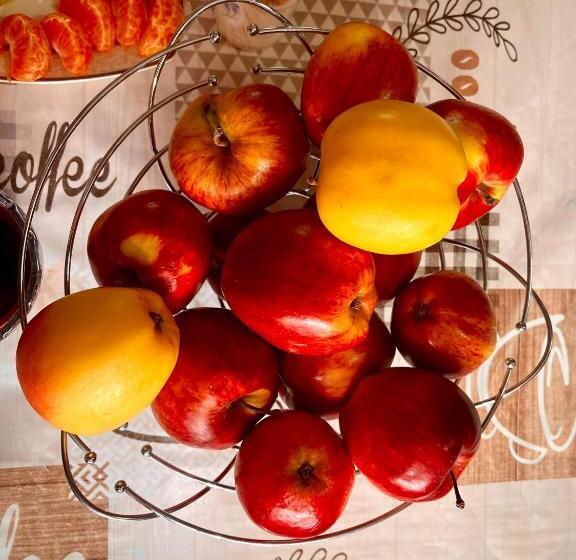 پانسیون Anar Guest House