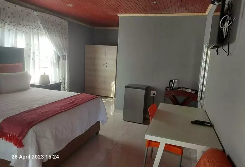 ペンション Kkk Guesthouse
