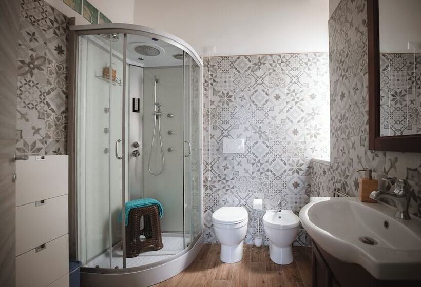 پانسیون Villa Valentina Versilia