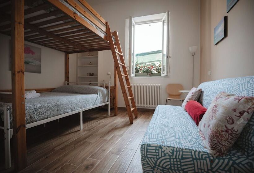 پانسیون Villa Valentina Versilia