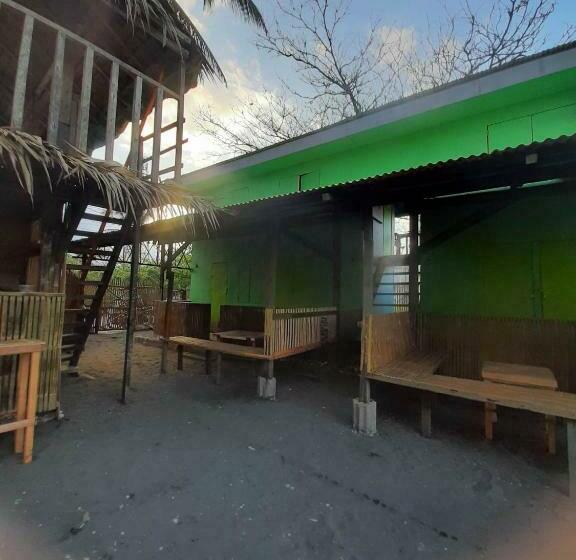 Ostello Jewel Of Baler