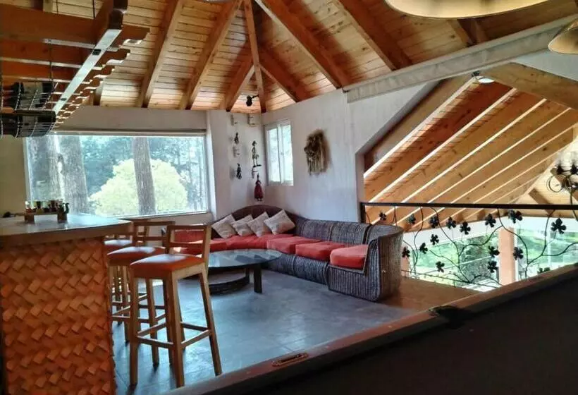 هتل Asgard Resort Guatemala