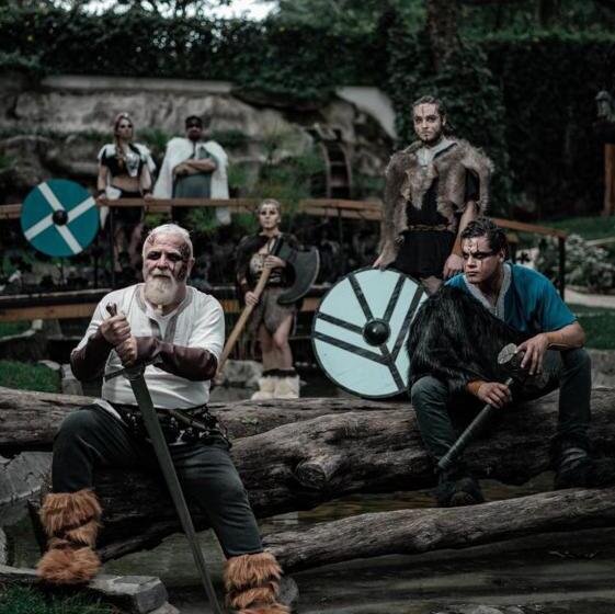 هتل Asgard Resort Guatemala