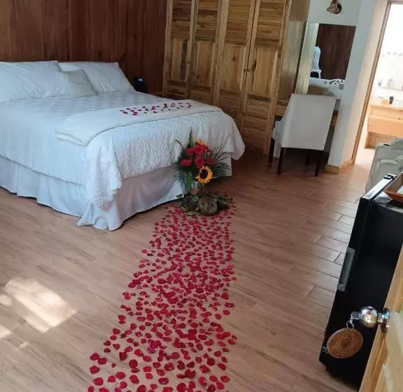 هتل Asgard Resort Guatemala