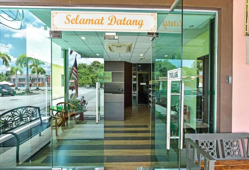 호텔 Capital O 90761 D Jiwa