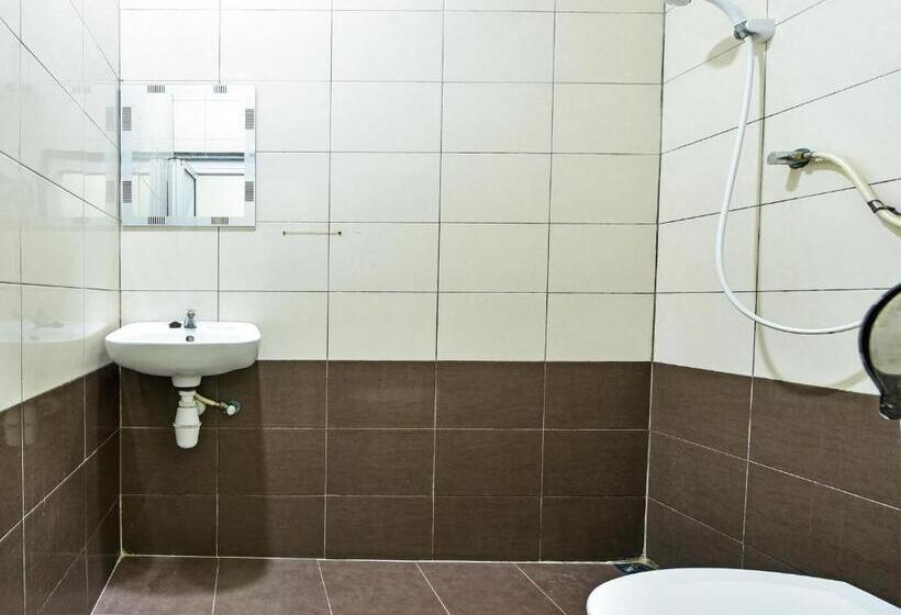 호텔 Capital O 90761 D Jiwa