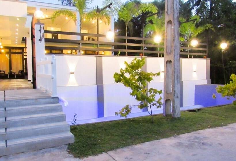 فندق Airport Faith