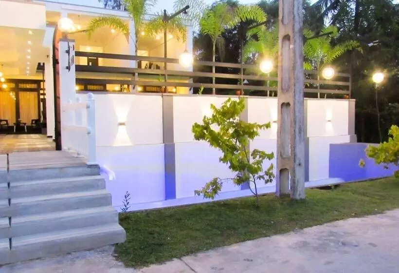 Hotelli Airport Faith