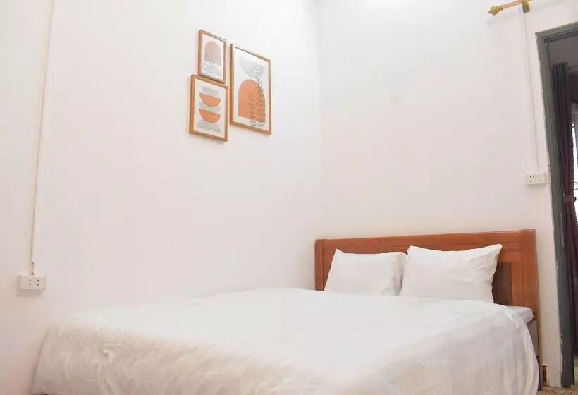 هتل Sunlit Homestay Sapa
