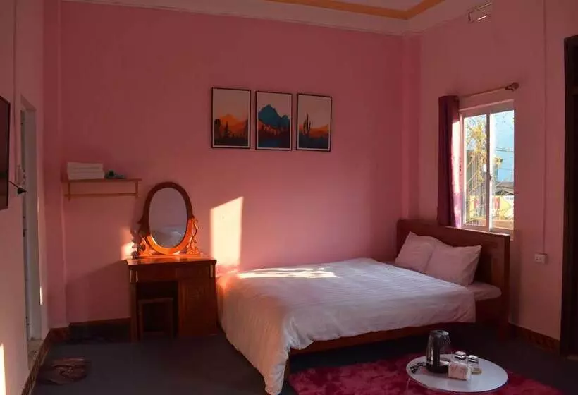 هتل Sunlit Homestay Sapa