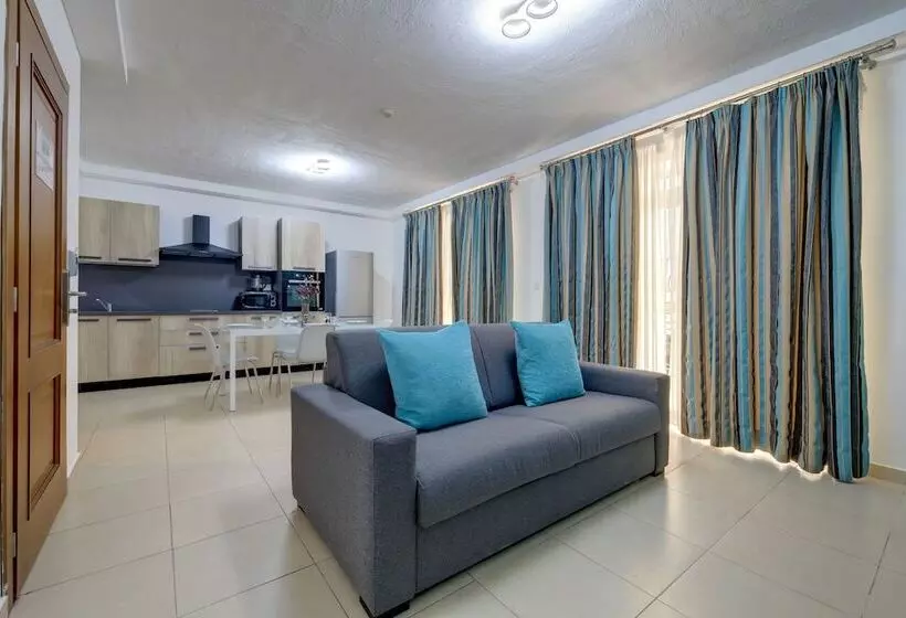Sliema Tigne Suites