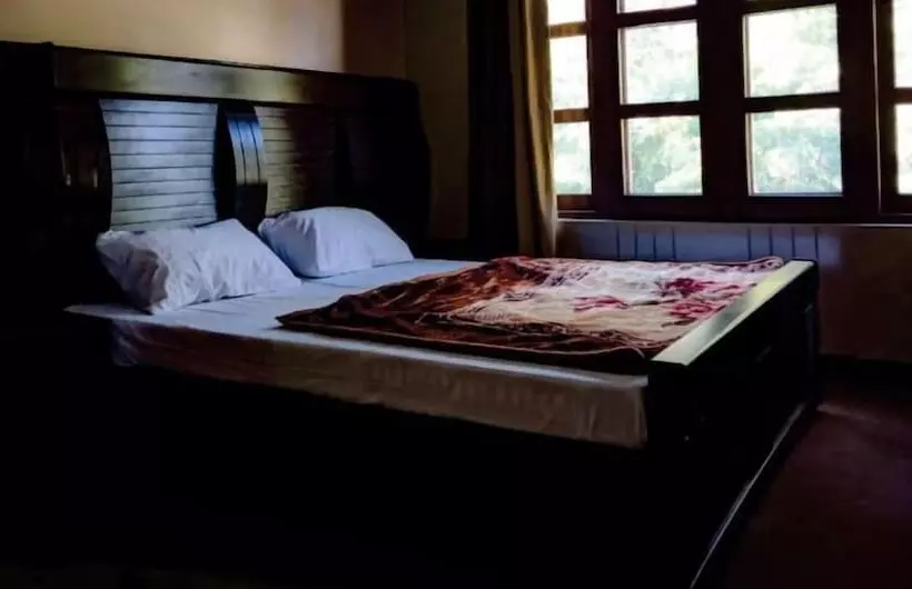 The Yak Motel