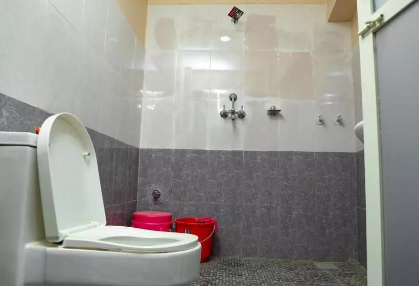 تختخواب و صبحانه Kaji Chen