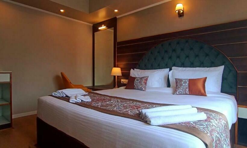 Hotel Cliffton Royals