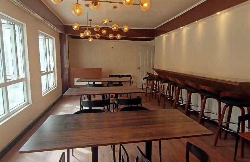 Hotel Cliffton Royals