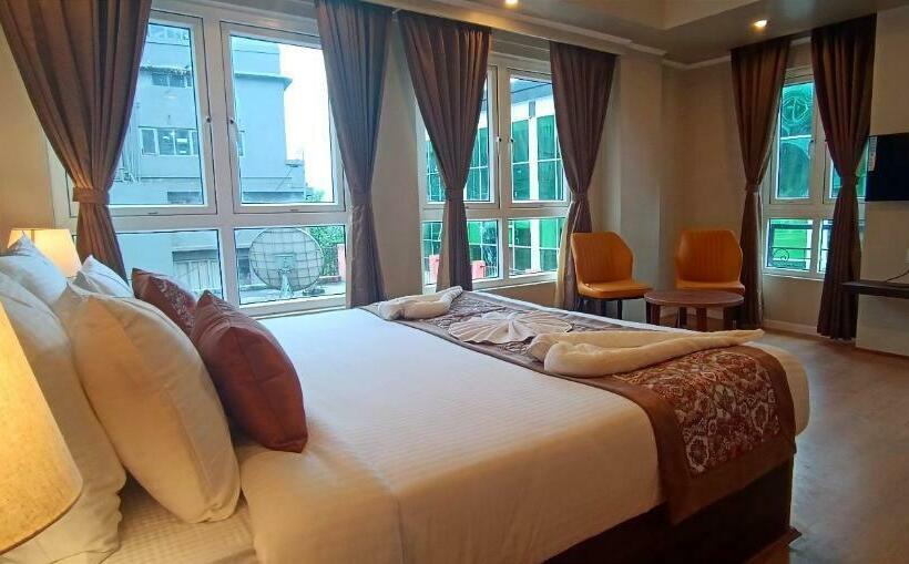 Hotel Cliffton Royals