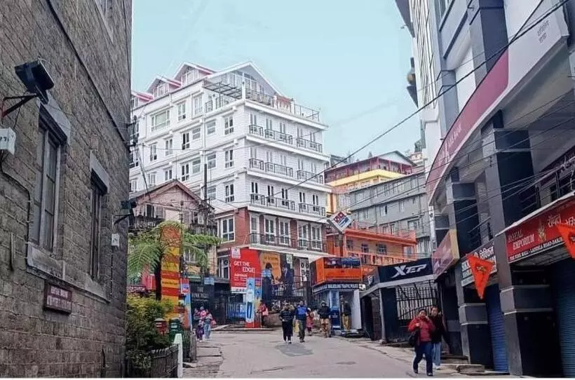 ホテル Cliffton Royals