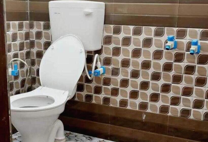 בית מלון כפרי Pop 810011  Royal Palace