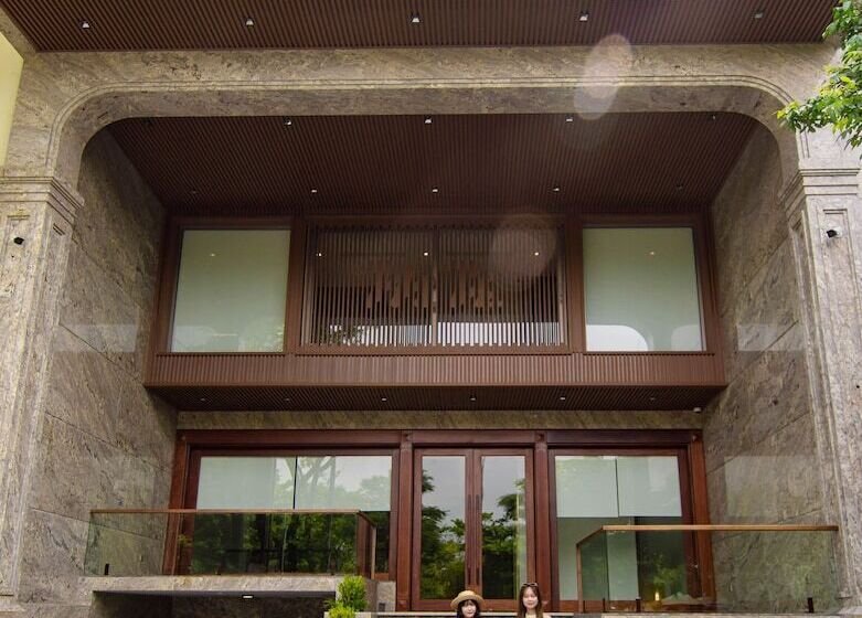 Mk Riverside Apartment By Haviland