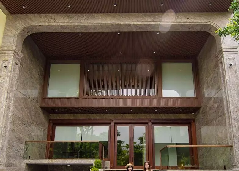 Mk Riverside Apartment By Haviland