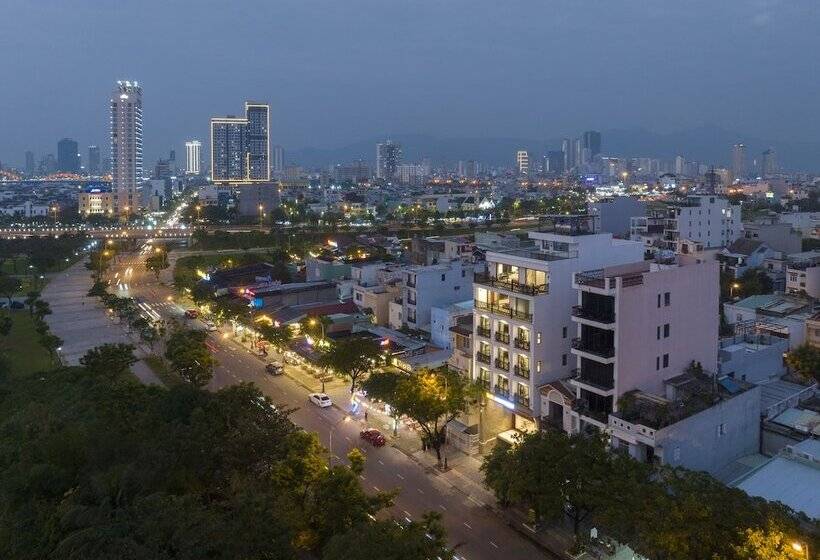 Mk Riverside Apartment By Haviland