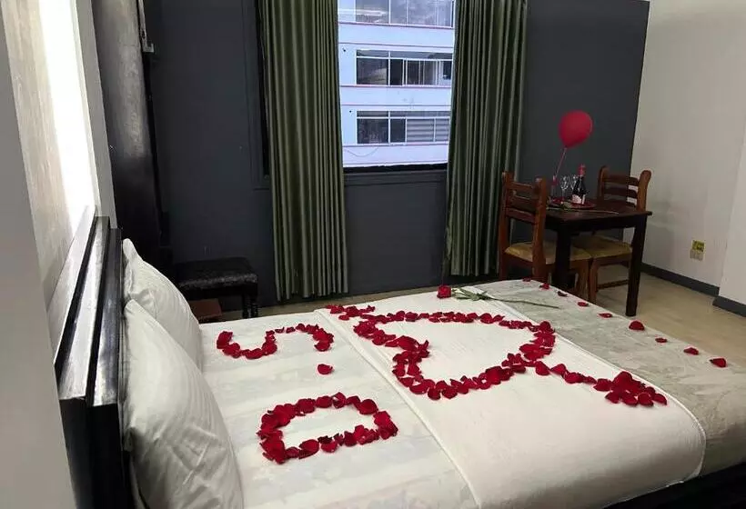 ペンション Iñaquito Gold