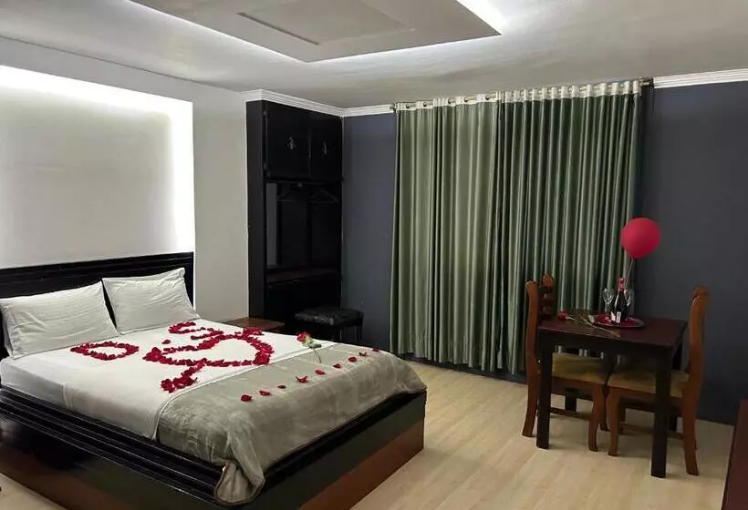 ペンション Iñaquito Gold