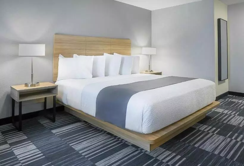 Winds Hotel At Crosswinds Casino