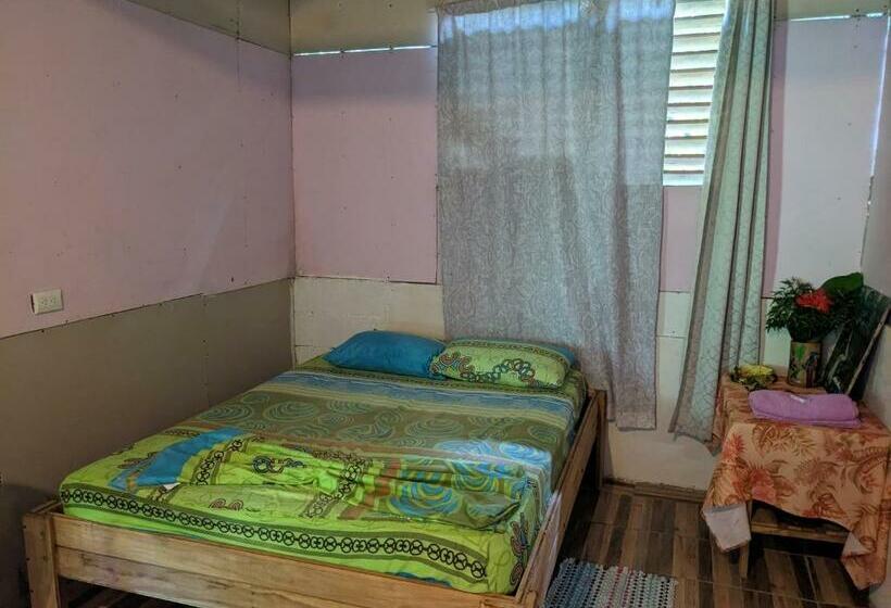 هاستل Ecobosque El Mar